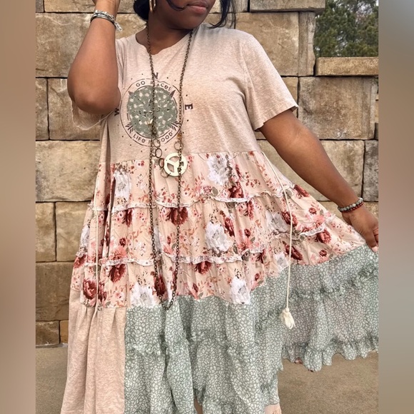 Floral Patchwork Boho Dress patterns may very - Picture 3 of 4